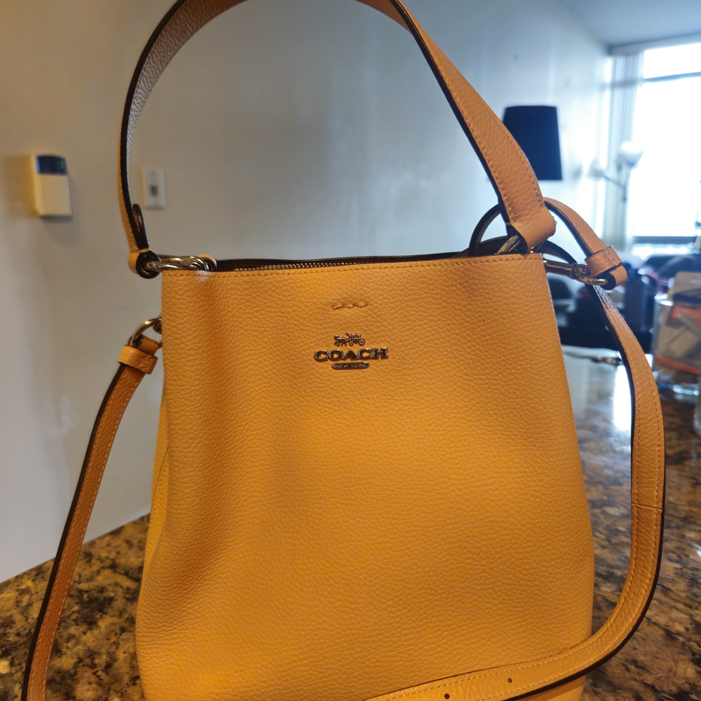Coach Mustard Leather Shoulder Bag
